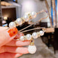 🦪👗 OFFRE LIMITÉE 50% DE RÉDUCTION! Broche Perlée & Clip Décoratif pour Vêtements – À Porter en Broche ou Fixer en Clip, Fausses Perles Élégantes, Chic Instantané pour Col, Chapeau ou Sac 🎀🌸