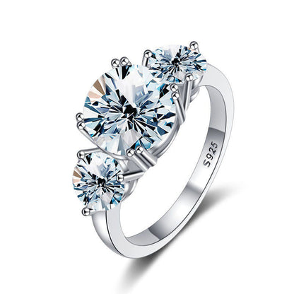 ✨ Bague de Fiançailles Trois Pierres en Moissanîte – Grade D VVS1 – 2,0 ct + 0,5 ct × 2 – Certifiée & Écrin Cadeau 🎁