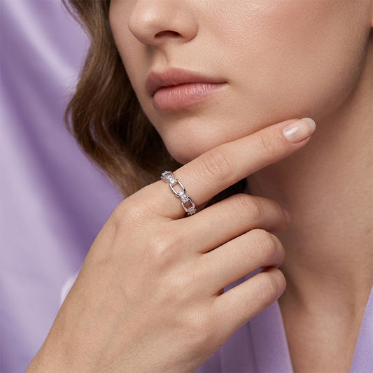 💍✨ PROMO -50% ! Bague Ouverte en Zircon Cubique – Design Réglable, Style Chaîne Papier & Finition Argent (Sans Taille Fixe)
