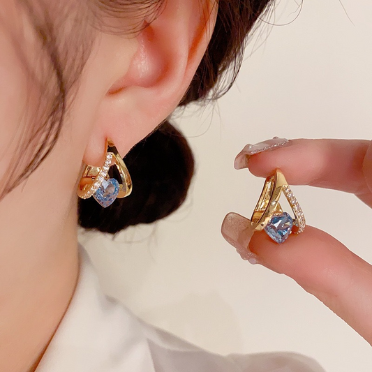 Boucles d'oreilles créoles pendantes élégantes en forme de cœur en V