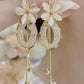 Boucles d'Oreilles Pendantes Élégantes à Fleurs et Pompons