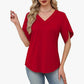 🌿👗 Blouse fluide col V – Manches flutter, silhouette flatteuse, facile à porter seule ou sous une veste, du bureau au dîner 🕊️👜