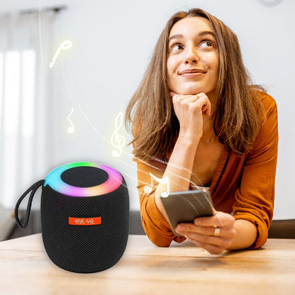 🎵 Enceinte Bluetooth Portable – Son Puissant, Compacte & Étanche – Idéale pour l'Extérieur, les Voyages & les Fêtes 🌊