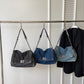 📢 OFFRE LIMITÉE -50% ! ⏰ Sac Bandoulière Rétro Grande Capacité à Chaîne – Design Denim Vintage avec Grand Compartiment Principal 👜