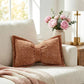 🦋 -50% ! 🎀 Coussin Décoratif en Chenille Forme Nœud Papillon – 30×50 cm – 9 Coloris – Housse + Garnissage Inclus – Pour Canapé, Lit et Coin Lecture 🛋️