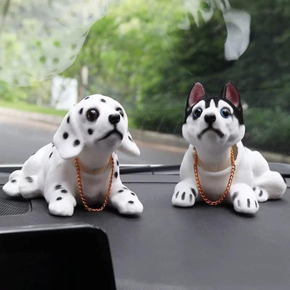 🐶 50% DE RÉDUCTION! 🚗 Figurine Chien Hochet pour Tableau de Bord – Mouvement automatique, peluche premium & 7 races – Cadeau parfait pour les amoureux des chiens 🎁